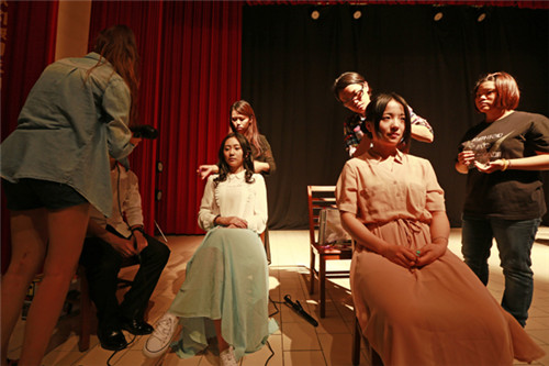 宁波大红鹰学院话剧团赴台湾三所大学交流 精彩演出赢赞誉